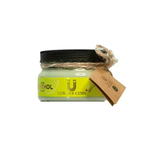 ماسک ارگانیک تهیه شده از ترکیبات طبیعی با پاکسازی سلول های مرده سطح پوست و آبرسانی عمیق،باعث شفافیت،روشنی و نرمی پوست صورت و بدن می گردد،موهای زیرپوستی و جوش‌های حاصل از آن را رفع می‌کند و همچنین تأثیر استفاده از کرم‌ها و سرم‌های مراقبتی را به صورت چشمگیری افزایش می دهد.